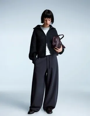 Bershka Брюки BARREL из мягкой ткани с фиксаторами