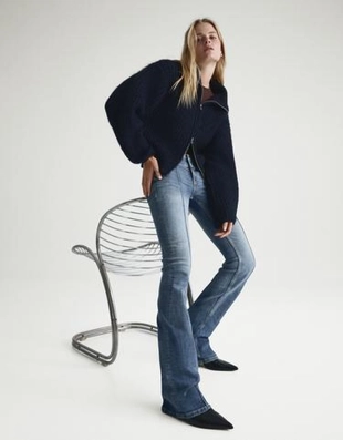 Zara Джинсы BOOTCUT с низкой посадкой купить с доставкой.