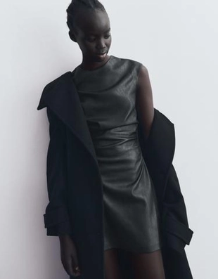 Zara Мини-платье с эффектом кожи купить с доставкой.