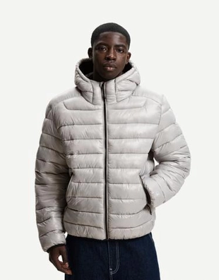 Zara Легкая утепленная куртка купить с доставкой.