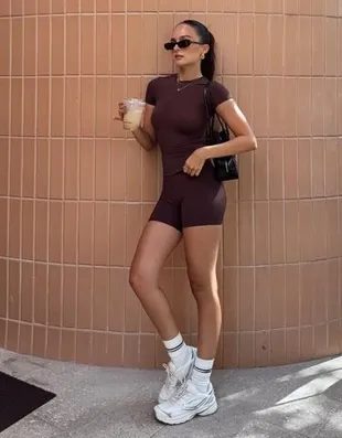 Футболка из быстросохнущей и дышащей ткани- Заказать в России