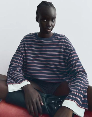 Zara Лонгслив с принтом