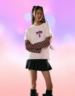 Футболка KPOP DEMON HUNTERS HUNTR/X с короткими рукавами и принтом- Заказать в России