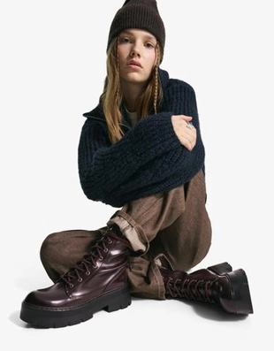 Zara Ботильон на шнуровке