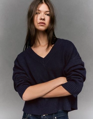 Zara Укороченный джемпер с V-образным вырезом купить с доставкой.