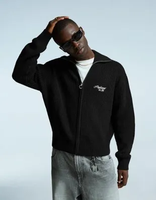 Куртка на молнии с вышивкой- Заказать в России