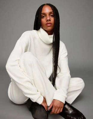 Zara Свитер в рубчик с высоким воротником