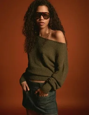 Асимметричный свитер- Заказать в России