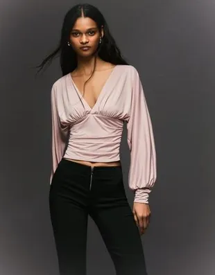 Топ с длинными рукавами и сборками- Заказать в России