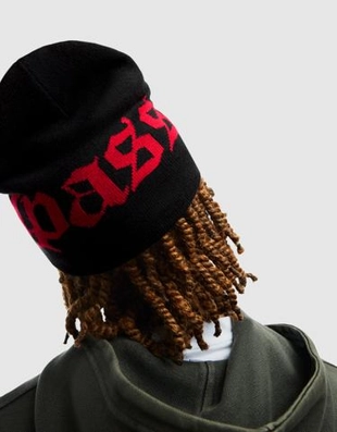 Zara Шапка с принтом