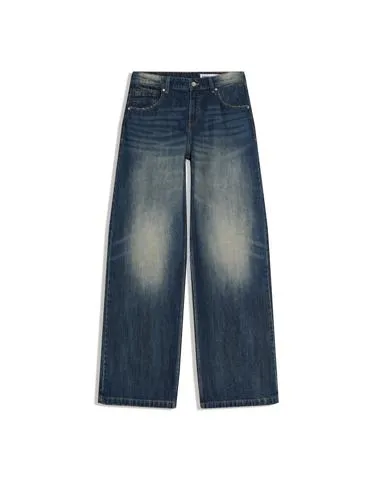 Джинсы-бойфренды с низкой посадкой и вышивкой