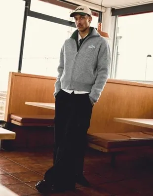 Куртка на молнии с вышивкой- Заказать в России