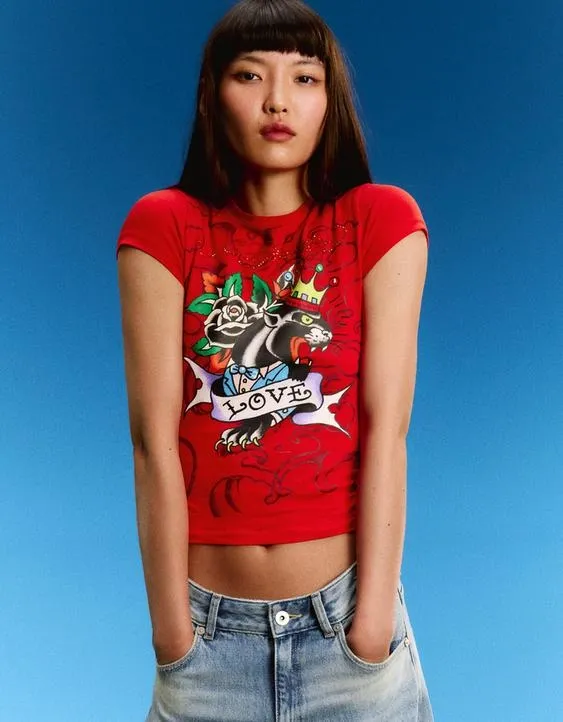 Футболка с принтом Ed Hardy X Bershka и короткими рукавами