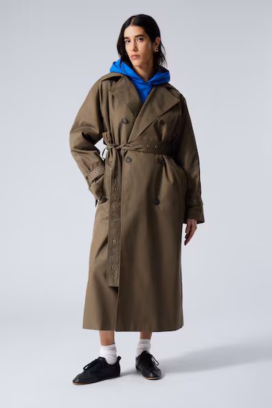 Плащ с застежкой на пуговицы OVERSIZE