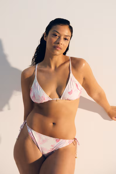 CUECA DE BIQUíNI COM ATILHOS