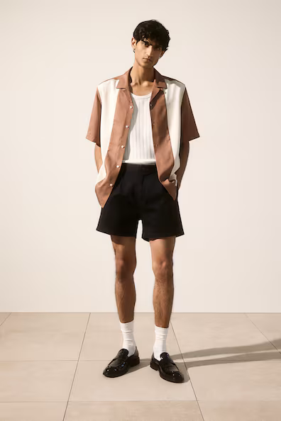 Шорты с рельефной посадкой REGULAR FIT