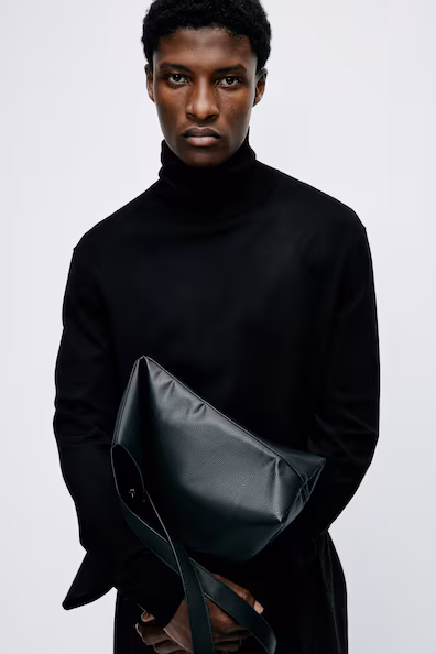 Водолазка SLIM FIT из тонкой вязаной ткани