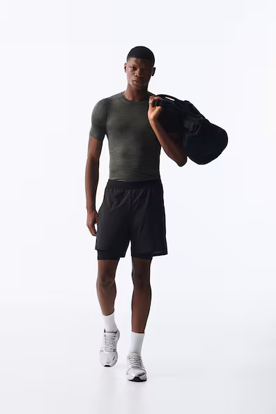 Спортивная майка MUSCLE FIT из ткани DRYMOVE™