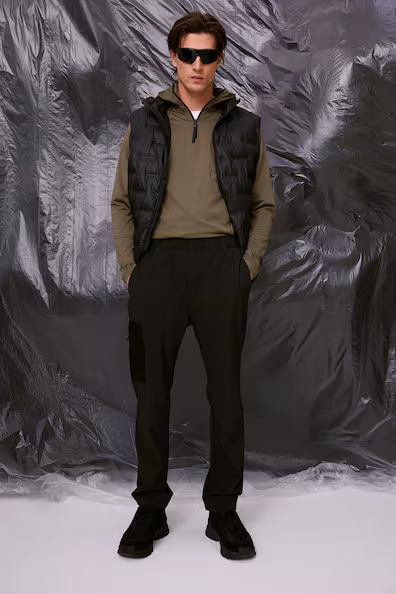 Спортивный жилет на THERMOMOVE™ REGULAR FIT