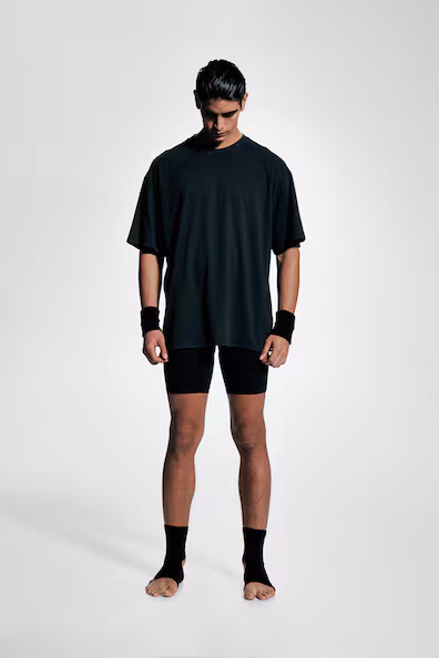 Спортивный свитер LOOSE FIT из ткани DRYMOVE™