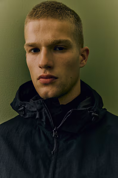 Куртка-ветровка REGULAR FIT