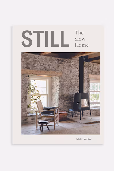 Книга STILL - THE SLOW HOME