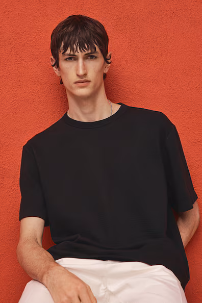 Футболка REGULAR FIT с текстурой улья