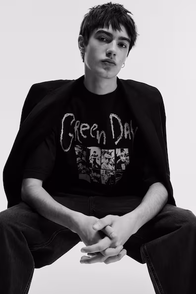 Футболка OVERSIZED FIT