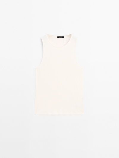 Zara Трикотажный топ в рубчик с круглым вырезом горловины