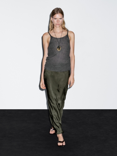 Zara Длинная атласная юбка купить с доставкой.