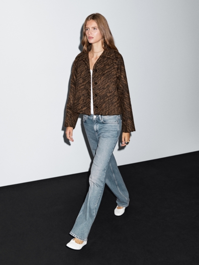 Zara Короткое пальто в анималистичном принте