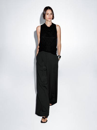 Zara Топ без рукавов с драпировкой на горловине