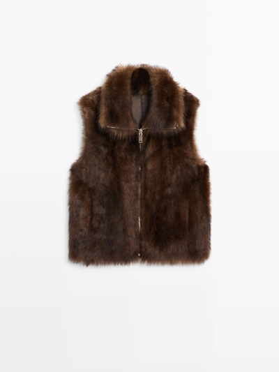 HIGH NECK LAMBSKIN WAISTCOAT