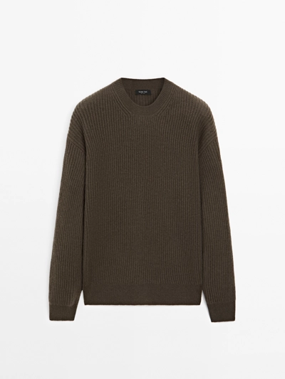 RIBBED CREW NECK JUMPER