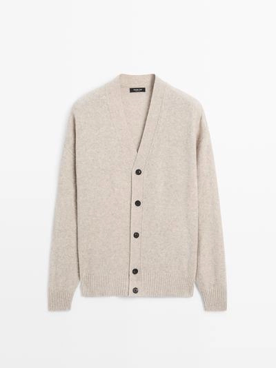 Кардиган из шерстяной смеси с V-образным вырезом