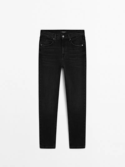 Джинсы SLIM FIT укороченные со средней посадкой- Заказать в России