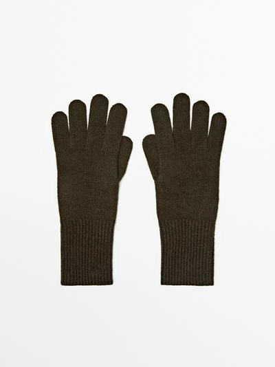 Перчатки из шерстяной смеси вязаные