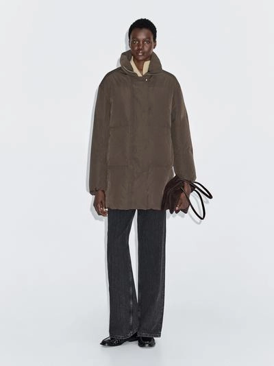 Пуховик с квадратным стежком 80% пух - 20% перо, водоотталкивающий- Заказать в России