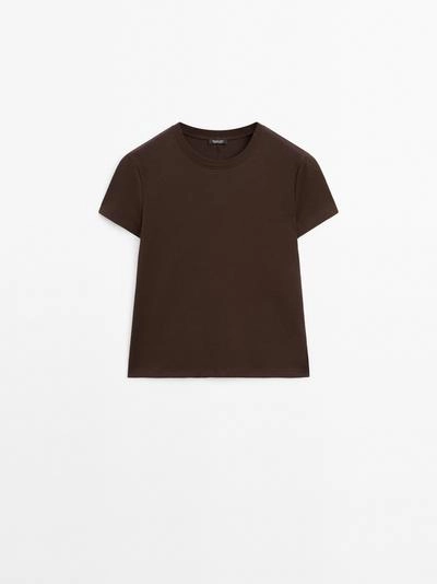 Футболка из 100% хлопка с деталями шва- Заказать в России