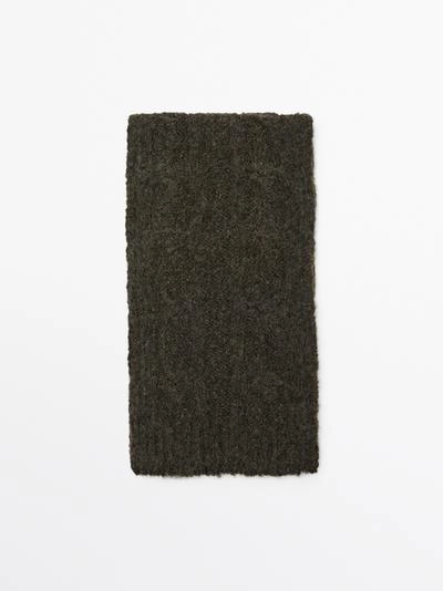 Плед из альпаки с косами