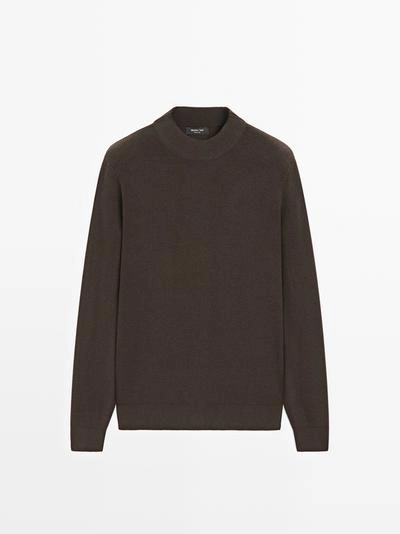 Вязанный свитер из хлопковой смеси с маканым воротником- Заказать в России