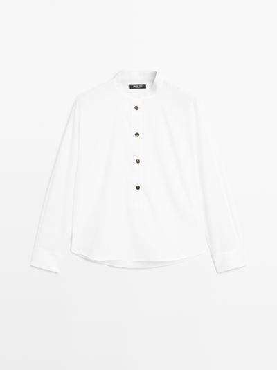 Zara Рубашка с отложным воротником и золотыми пуговицами