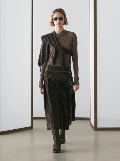 Джинсовая миди-юбка с коробочными складками- Заказать в России