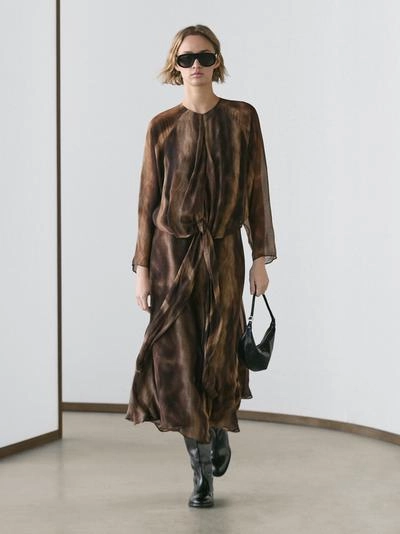 Платье с длинным рукавом в анималистический принт- Заказать в России