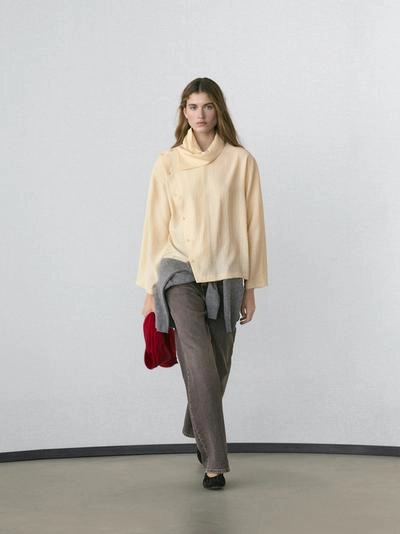 Рубашка с асимметричной пуговицей- Заказать в России