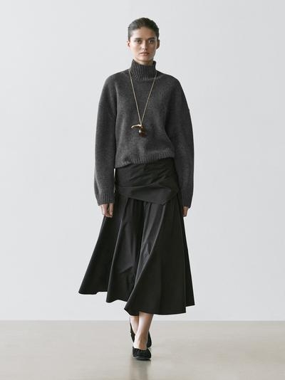 Zara Юбка миди с деталями в виде платка купить с доставкой.