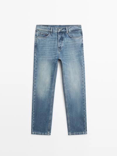 Джинсы прямого кроя- Заказать в России