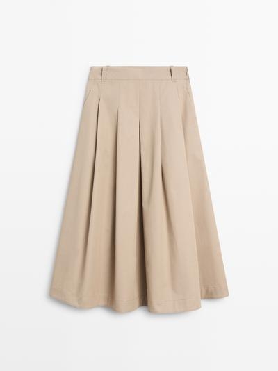 Zara Юбка миди с боковыми складками купить с доставкой.