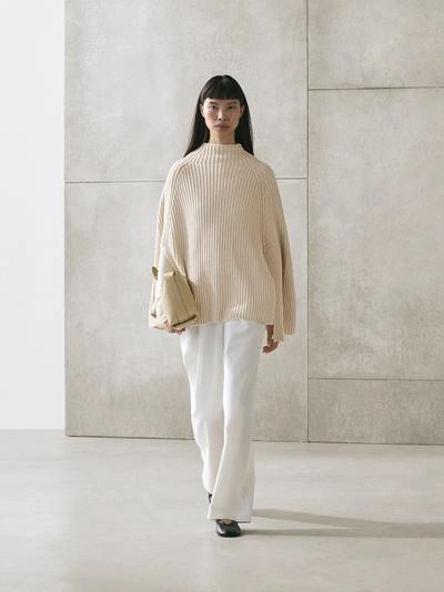 Плед-накидка с разрезами- Заказать в России