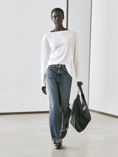 Футболка с лодочным вырезом из 100% хлопка- Заказать в России